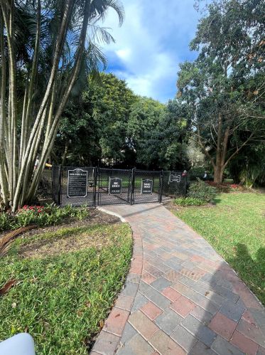 4650 Kittiwake Ct, Boynton Beach FL 33436-5211 exterior