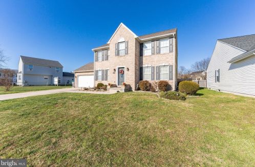 511 Mason Dr, New Castle, DE 19720-7681