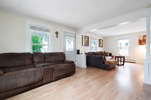 48 East St, Wallingford CT  06492-4006 exterior