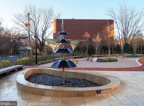 6900 Fleetwood Rd, Mc Lean VA 22101 exterior