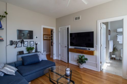 4145 Oakley Ave, Chicago IL 60636-3631 exterior