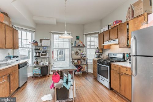 206 S St, Washington DC  20002-1571 exterior