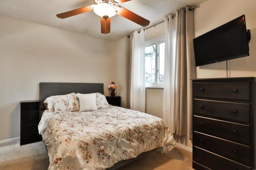 5321 Staely Ave, Saint Louis MO 63123-3652 exterior