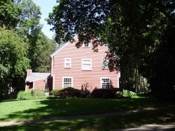 125 Arnold Rd, Newton, MA 02459-3015