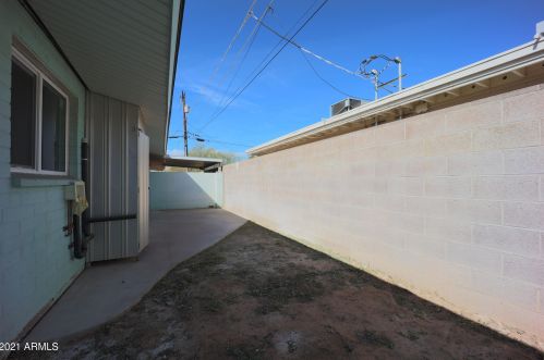 3034 40th St, Phoenix AZ  85040-1621 exterior