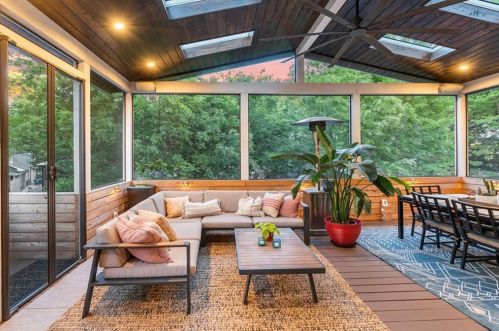 793 Charles Allen Dr, Atlanta GA 30308-1751 exterior