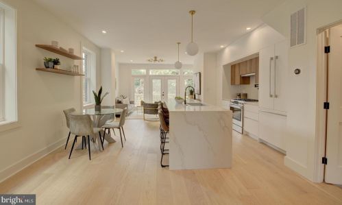 1410 C St, Washington DC  20003-2363 exterior