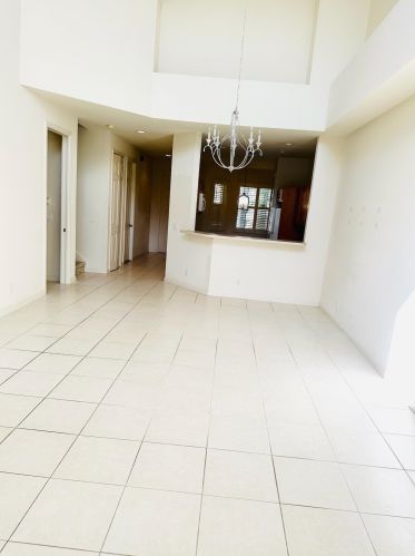 9209 Wentworth Ln, Fort Pierce FL  34986-3287 exterior