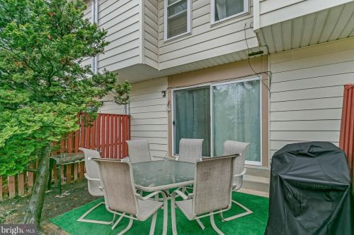 11273 Columbia Pike, Silver Spring MD  20901-4530 exterior