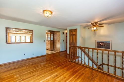 702 Knollwood Dr, Woonsocket RI 02895-2632 exterior