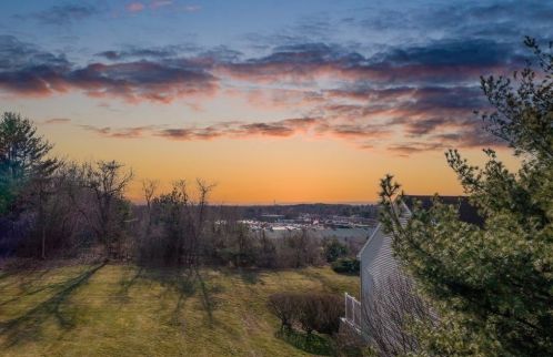 2205 Boston Rd, Wilbraham MA  01095-1164 exterior