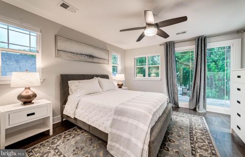 113 Maple St, Alexandria VA 22301-2606 exterior