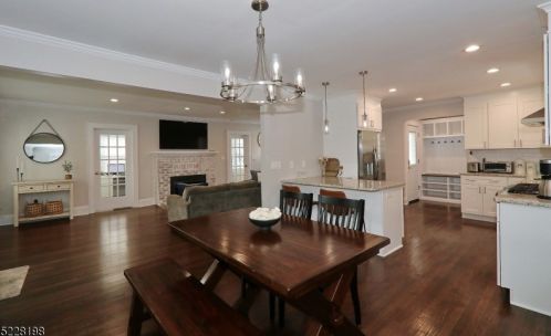 210 Mountainview Ave, Scotch Plains NJ  07076-1418 exterior