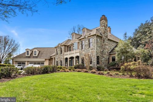 11300 Glen Rd, Rockville MD 20854-1849 exterior