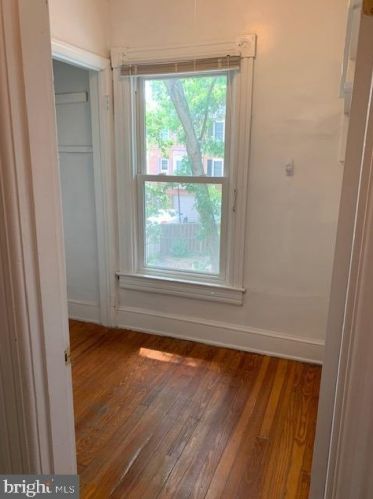 2309 1st St, Arlington VA 22204-1861 exterior