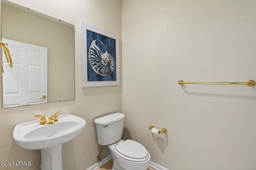 35 Cypress Holw, Bluffton SC 29909-5070 exterior