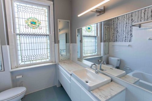 829 Braddock Ave, Pittsburgh PA 15221-3421 exterior