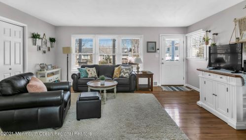 2416 Dwight Ave, Point Pleasant Beach NJ 08742-3705 exterior