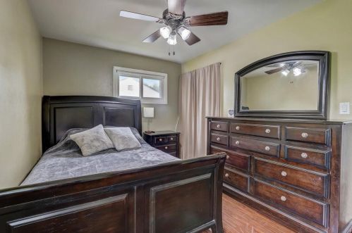 6350 Burdick Ave, Milwaukee WI 53219-4227 exterior