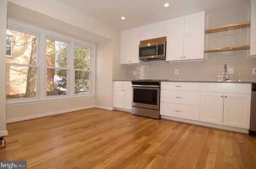 4972 Cloister Dr, Rockville MD  20852-3373 exterior