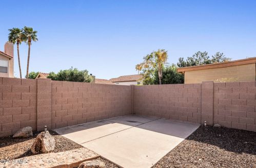 4523 Bluefield Ave, Phoenix AZ 85032-1420 exterior