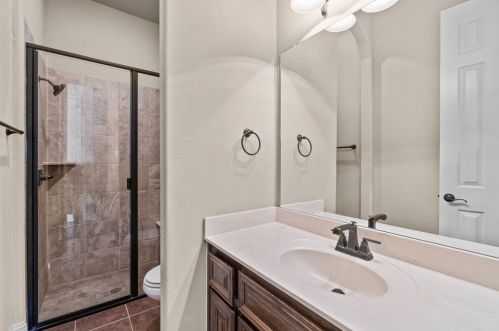 3030 Mcgregor Dr, Frisco TX 75033-8040 exterior