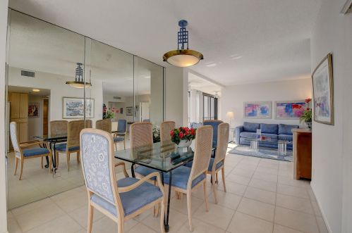 7786 Lakeside Blvd, Boca Raton FL  33434-6288 exterior