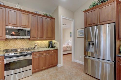 14495 Jekyll Is Ct, Naples FL 34119-4815 exterior