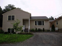 78 Bernard St, Newton, MA 02461-1904