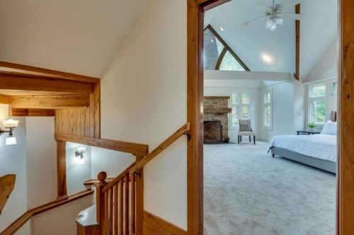 1289 Beech Vly Rd, Atlanta GA 30306-3123 exterior