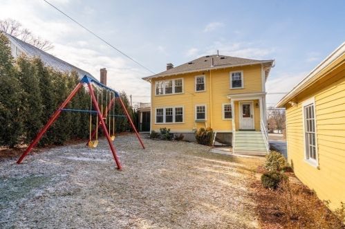 1845 Commonwealth Ave, Newton MA 02466-2725 exterior