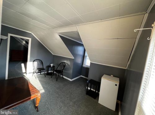 867 Adams St, Pottstown PA  19464-4340 exterior