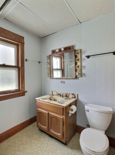 4832 Bernard St, Chicago IL 60625-5414 exterior