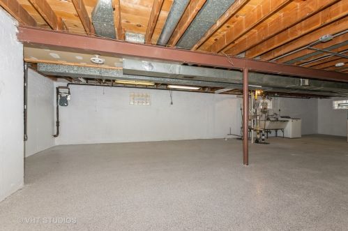 5146 Nordica Ave, Chicago IL 60638-1017 exterior