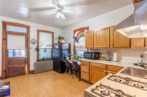 2508 46 Pl, Chicago IL 60609-4402 exterior