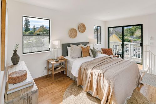 214 Amicita Ave, Mill Valley CA 94941-2101 exterior