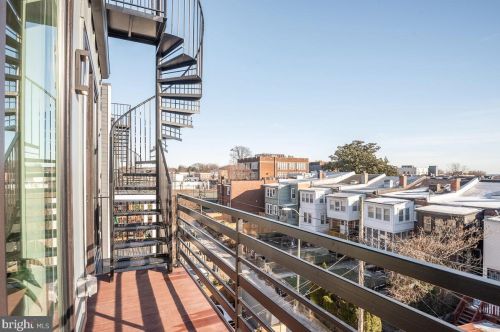 756 Princeton Pl, Washington DC 20010-1607 exterior