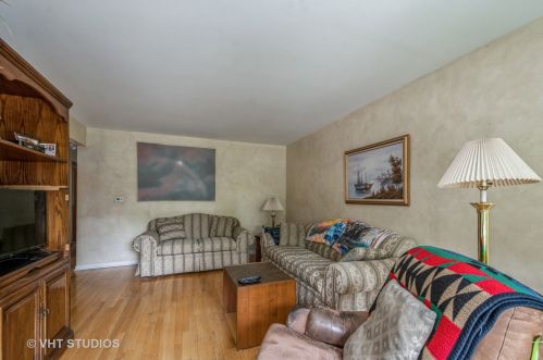 6104 Austin Ave, Chicago IL  60638-4320 exterior