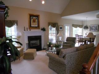 2018 Fall Haven Ln, Knoxville, TN 37932-1581