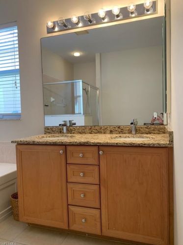 8343 Laurel Lk Blvd, Naples FL 34119-9792 exterior