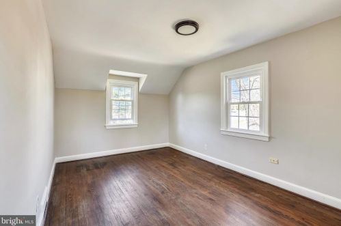 9609 Hastings Dr, Silver Spring MD 20901-3198 exterior