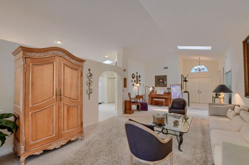 9679 Harbour Lk Cir, Boynton Beach FL 33437-3812 exterior