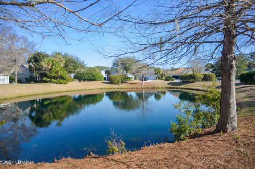 22 Canters Cir, Bluffton SC 29910-7613 exterior