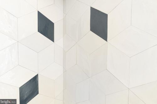 207 Gorgas Ln, Philadelphia PA 19119-1324 exterior