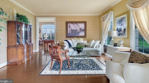 2706 Dillon Dr, Jamison PA 18929-1259 exterior