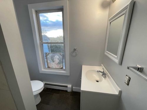 157 Clinton St, Poughkeepsie NY  12601-2003 exterior