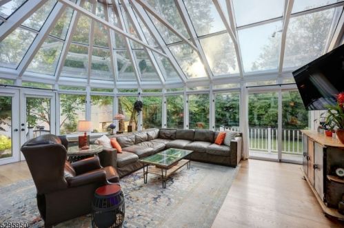 517 Clark St, Westfield NJ 07090-4012 exterior