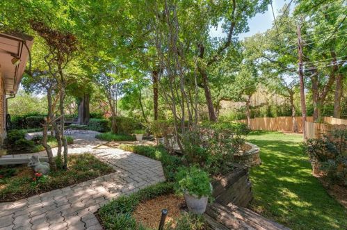 4016 Hackmore Loop, Irving TX 75061-6118 exterior