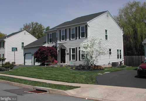 112 Abbey Dr, Limerick, PA 19468-3309