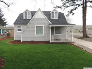 3165 Fisher Rd, Salem, OR 97305-1330